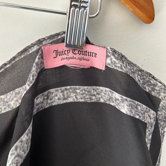 Juicy Couture Y2K Scarf – 35” x 35” - Picture 3 of 4